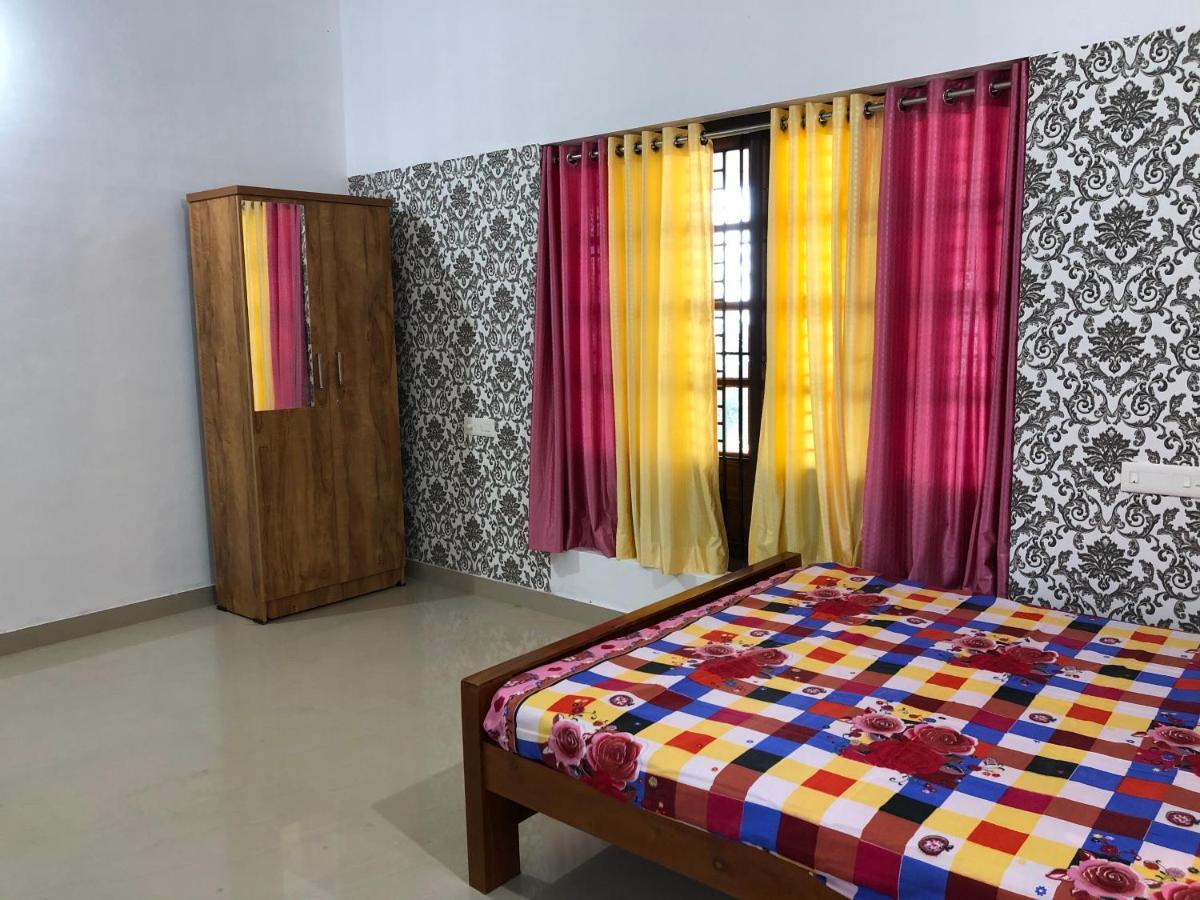 Candlehut Homestay Nīleshwar Dış mekan fotoğraf
